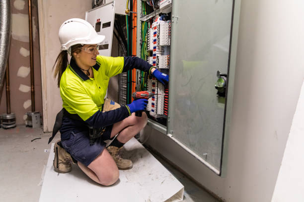 Best Electrical Contractors for Businesses  in Yakima, WA
